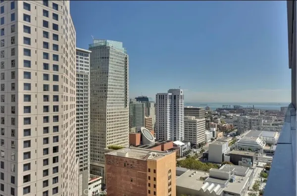 a picture of city view