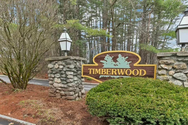 $294,500 | 3 Timberwood Drive, Unit 106, Goffstown, NH 03045