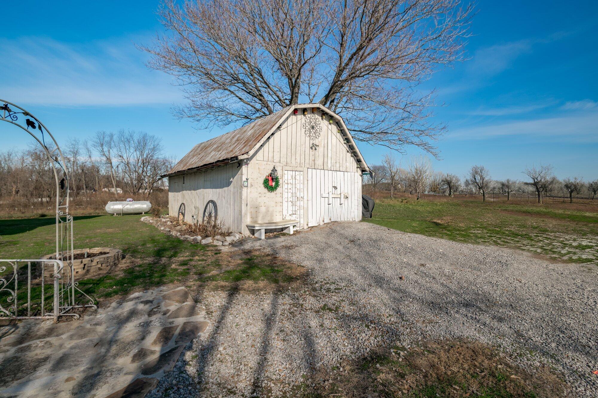 4390 High Bridge Road Lancaster, KY 40444 - Photo 38 of 46 4390_high_bridge_rd_12_13_23-043.jpg-SMA