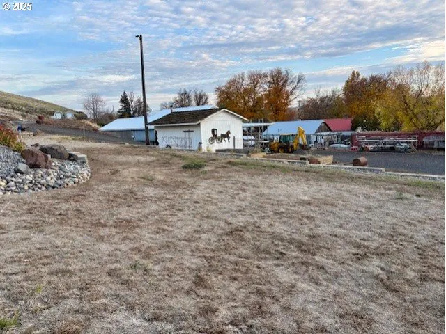 $795,000 | 3540 Northeast King Place, Pendleton, OR 97801