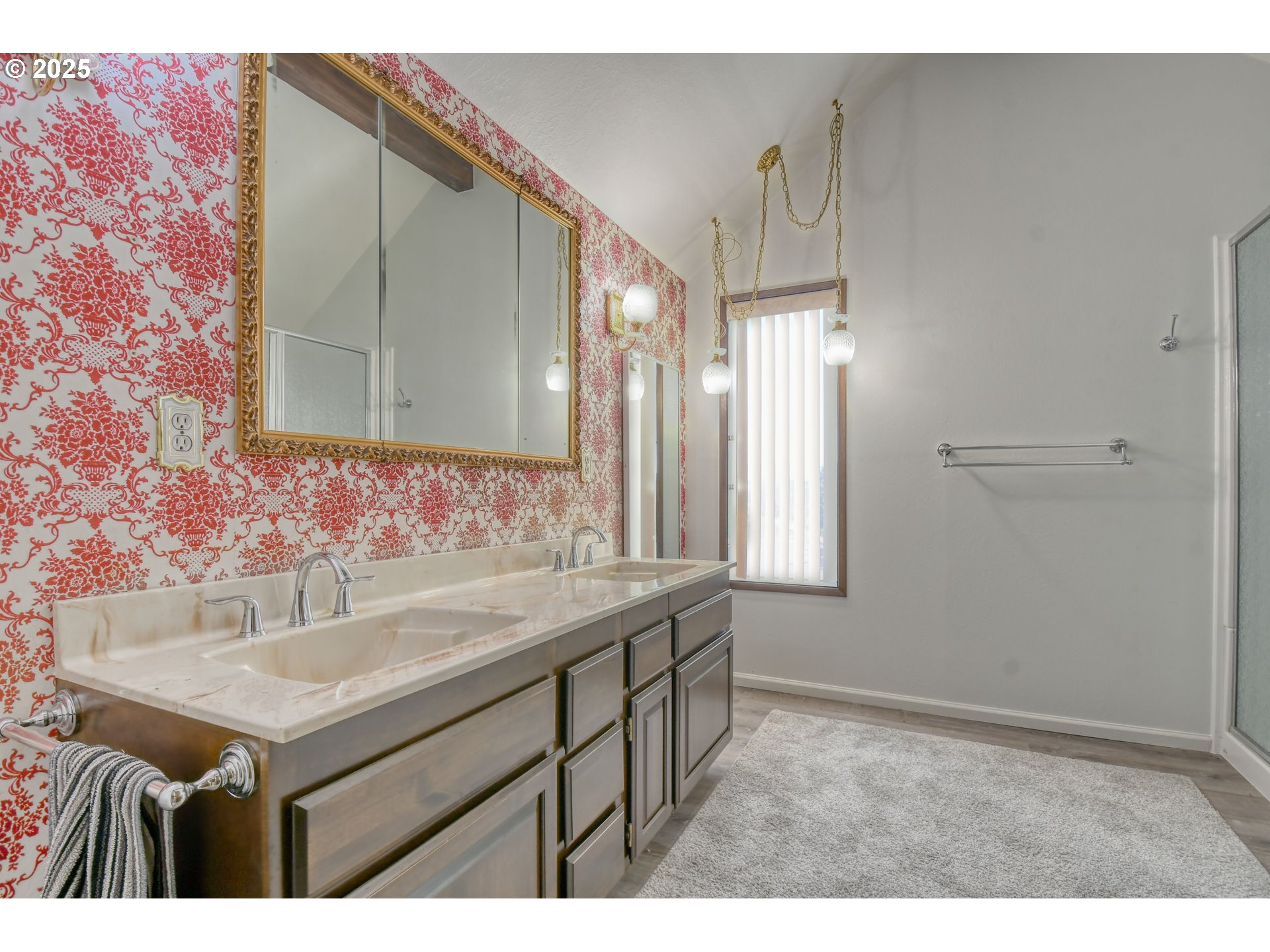 3540 Northeast King Place Pendleton, OR 97801 - Photo 24 of 48 a bathroom with a sink and a mirror