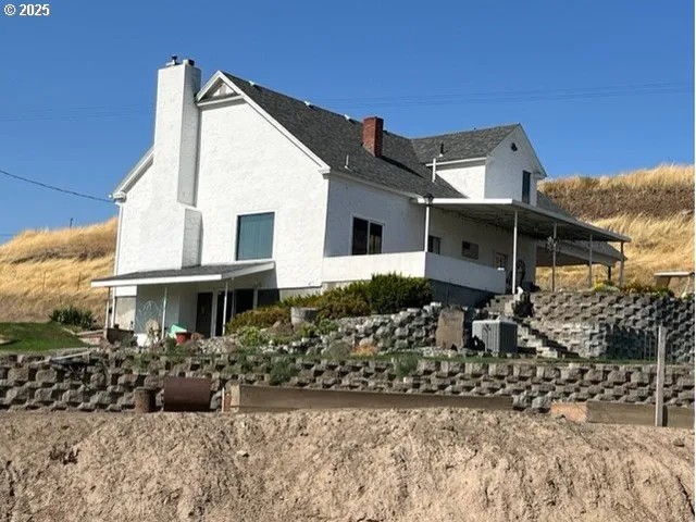 $795,000 | 3540 Northeast King Place, Pendleton, OR 97801