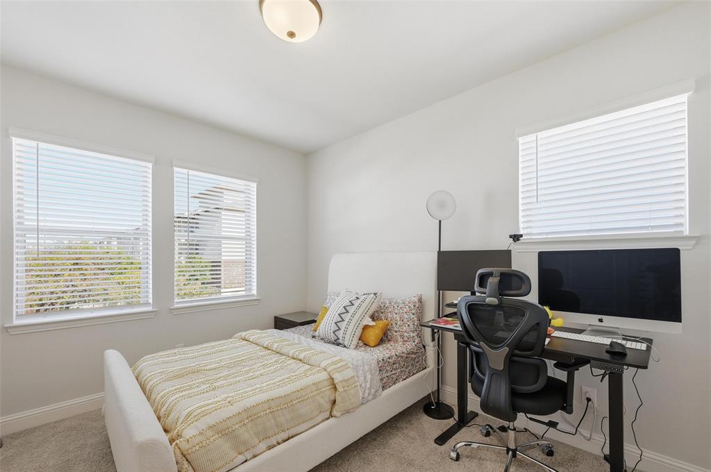 3544 Thistlewood Drive Plano, TX 75074 - Photo 6 of 24 a bedroom with a workspace