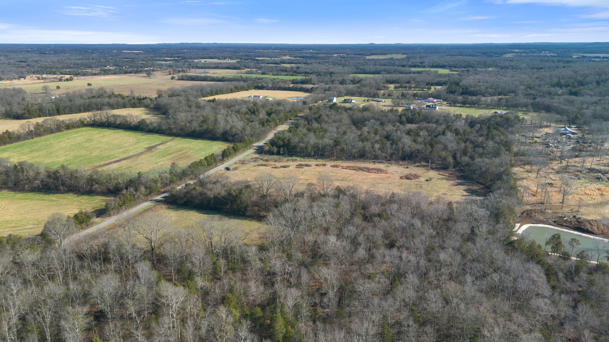 2265 Holly Grove Road Lewisburg, TN 37091 - Photo 25 of 47 a view of an ocean and beach