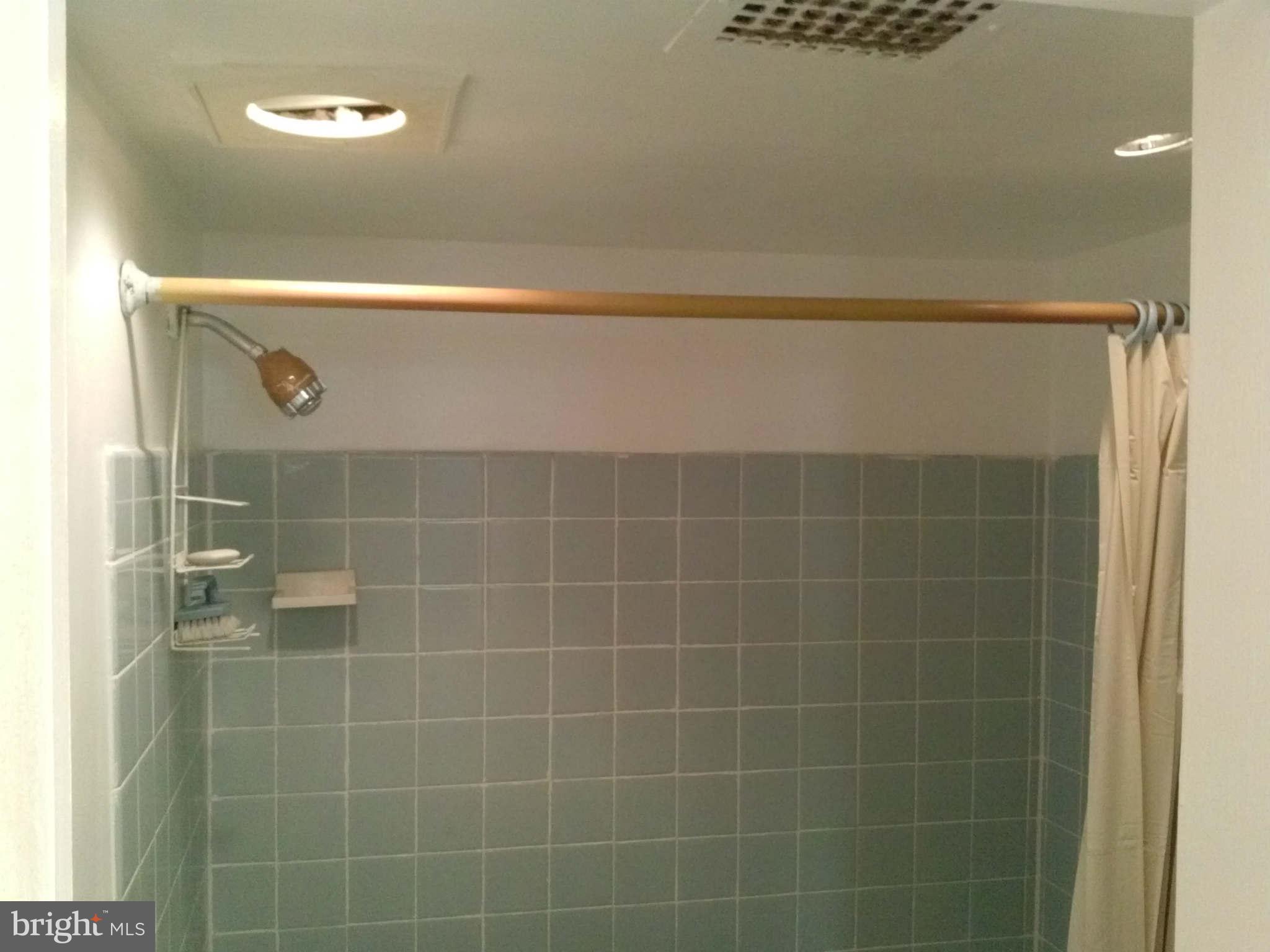 1420 N Street Northwest, Unit 407 Washington, DC 20005 - Photo 12 of 15 Bath