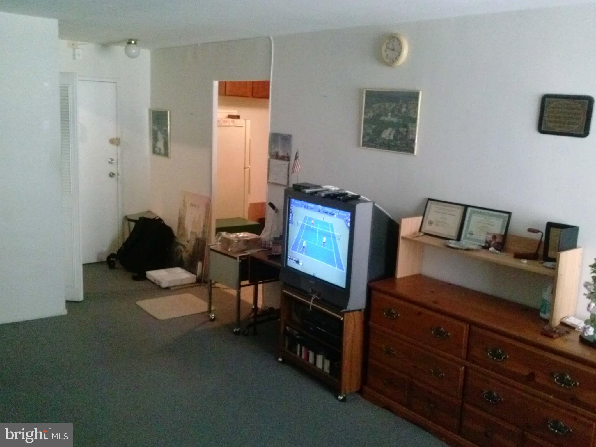 1420 N Street Northwest, Unit 407 Washington, DC 20005 - Photo 4 of 15 Interior (General)