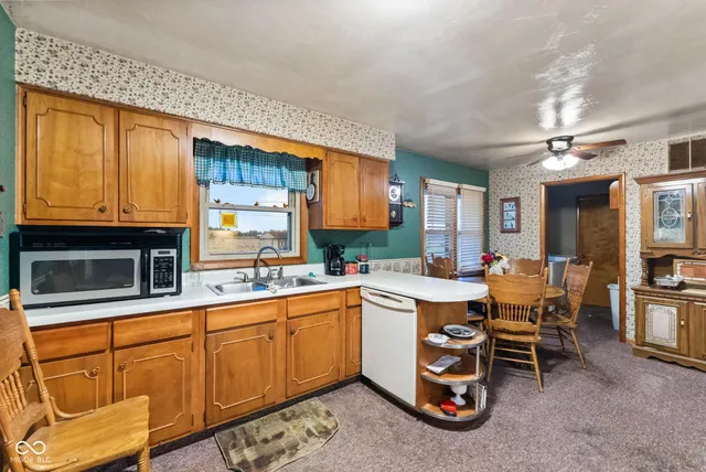 $199,900 | 10883 East Greendale Drive, Seymour, IN 47274