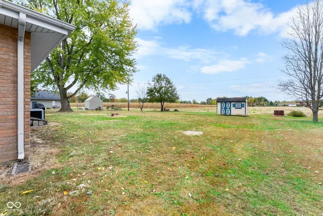 $199,900 | 10883 East Greendale Drive, Seymour, IN 47274