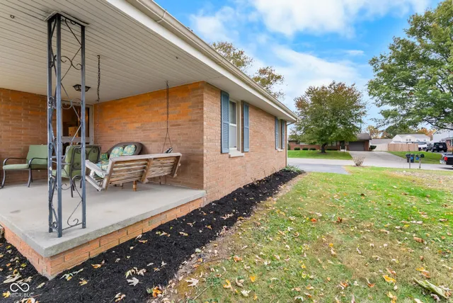 $199,900 | 10883 East Greendale Drive, Seymour, IN 47274