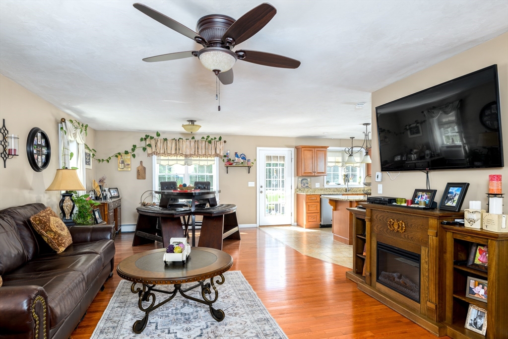248 Pleasantdale Road Rutland, MA 01543 - Photo 9 of 27