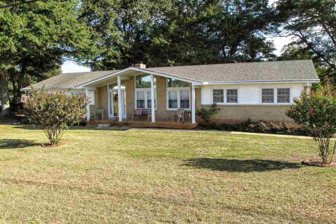 1407 Fork Shoals Road Greenville, SC 29605 - Photo 2 of 23 Gallery Image 2