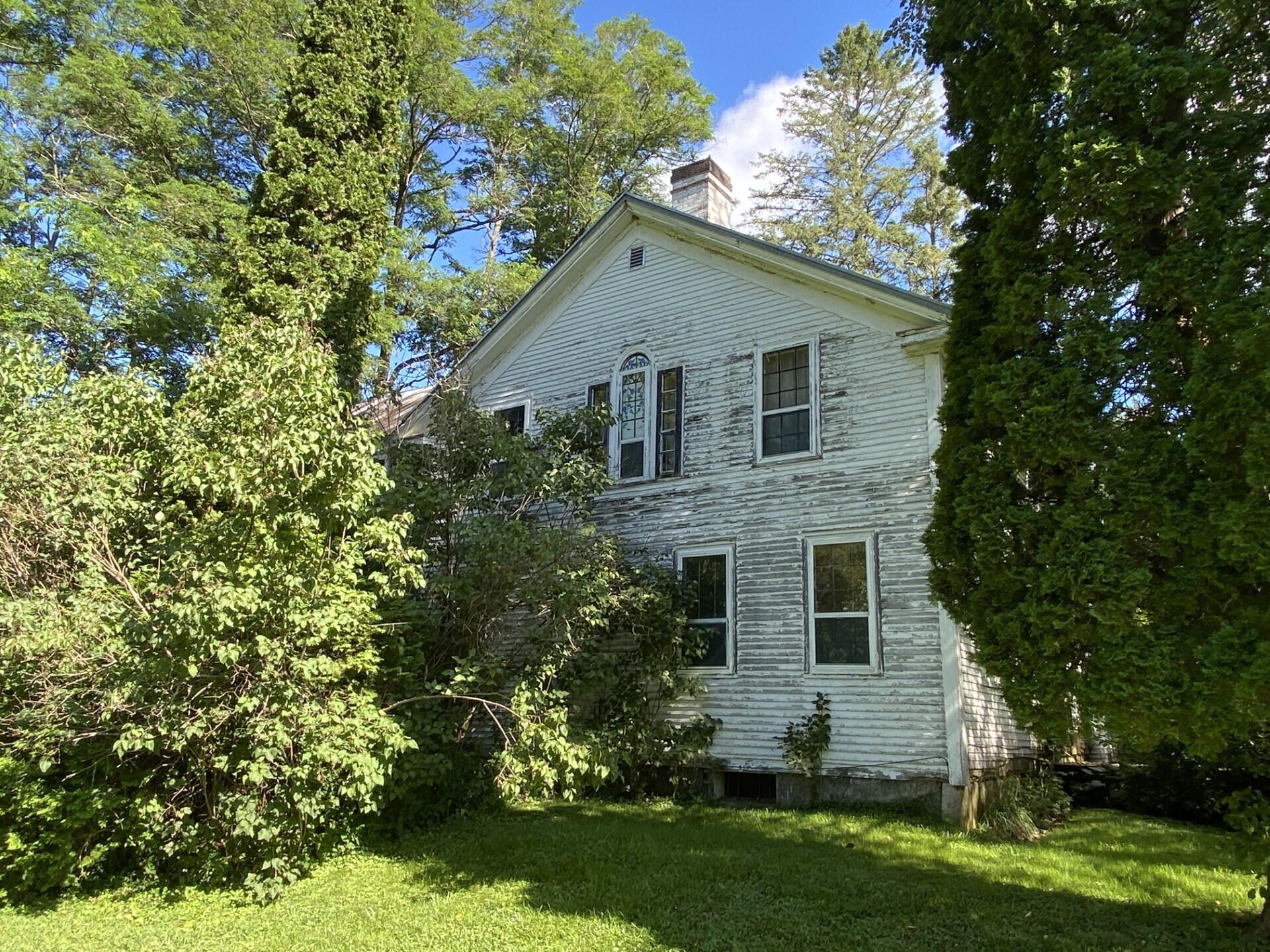 134 Mutton Lane Clinton, ME 04927 - Photo 4 of 38 Side of the house