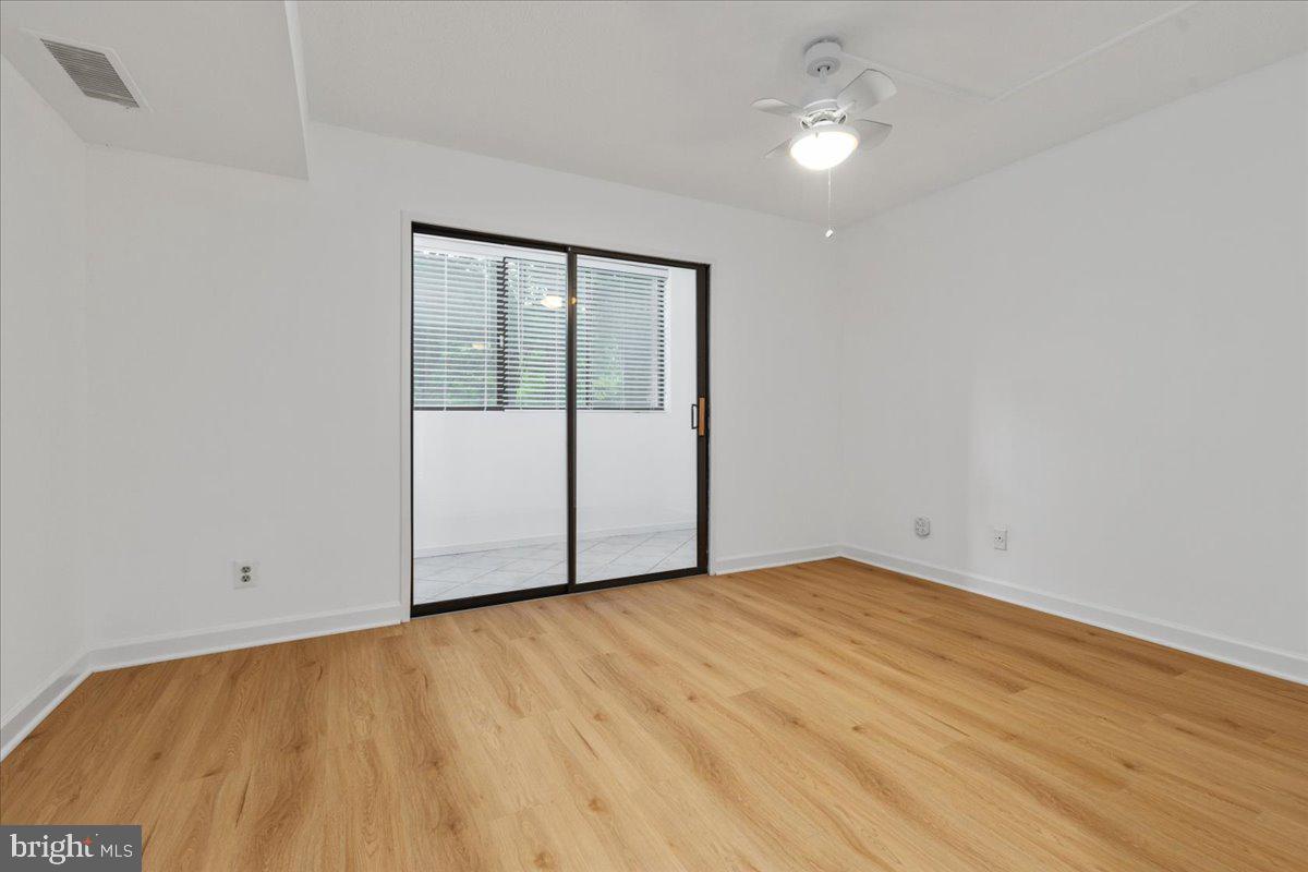 1951 Sagewood Lane, Unit LC4 Reston, VA 20191 - Photo 7 of 21