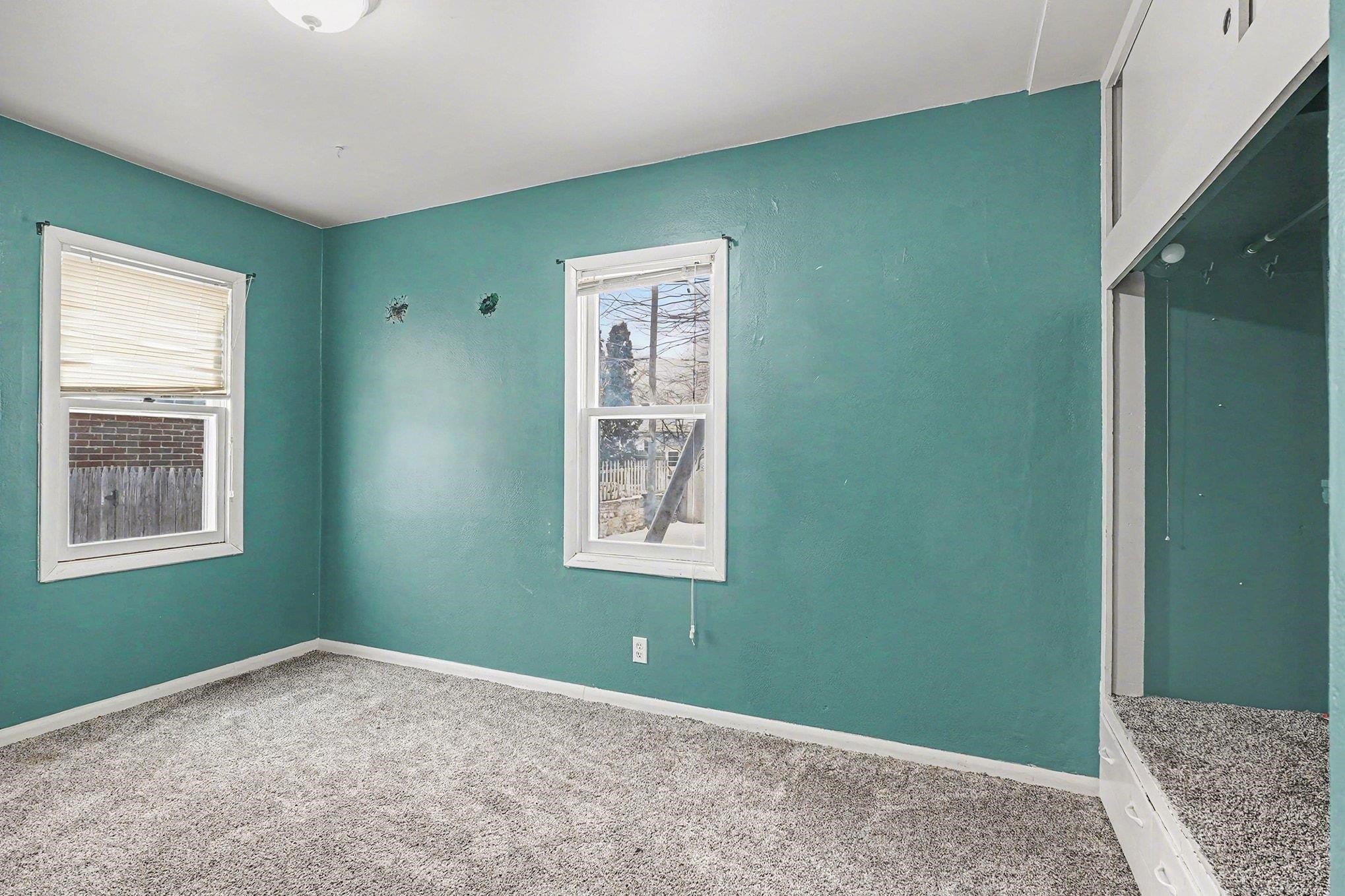 705 South Hampton Street Bay City, MI 48708 - Photo 8 of 26