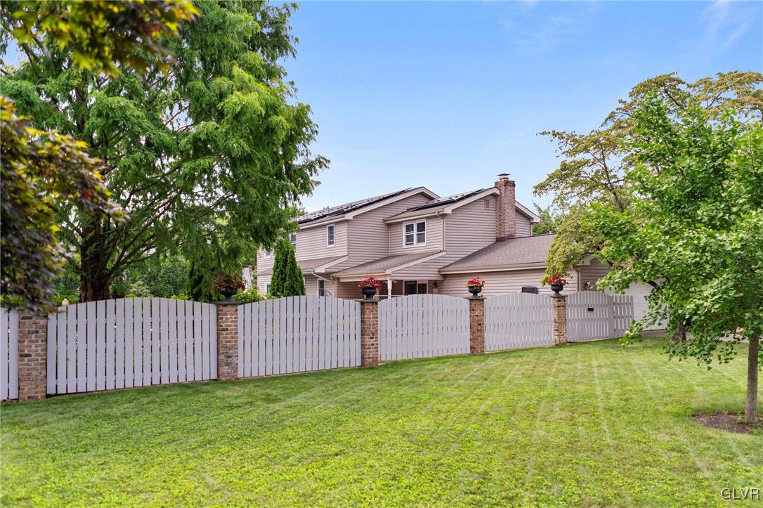 1255 Stark Road Bethlehem, PA 18017 - Photo 3 of 41 Gallery Image 3