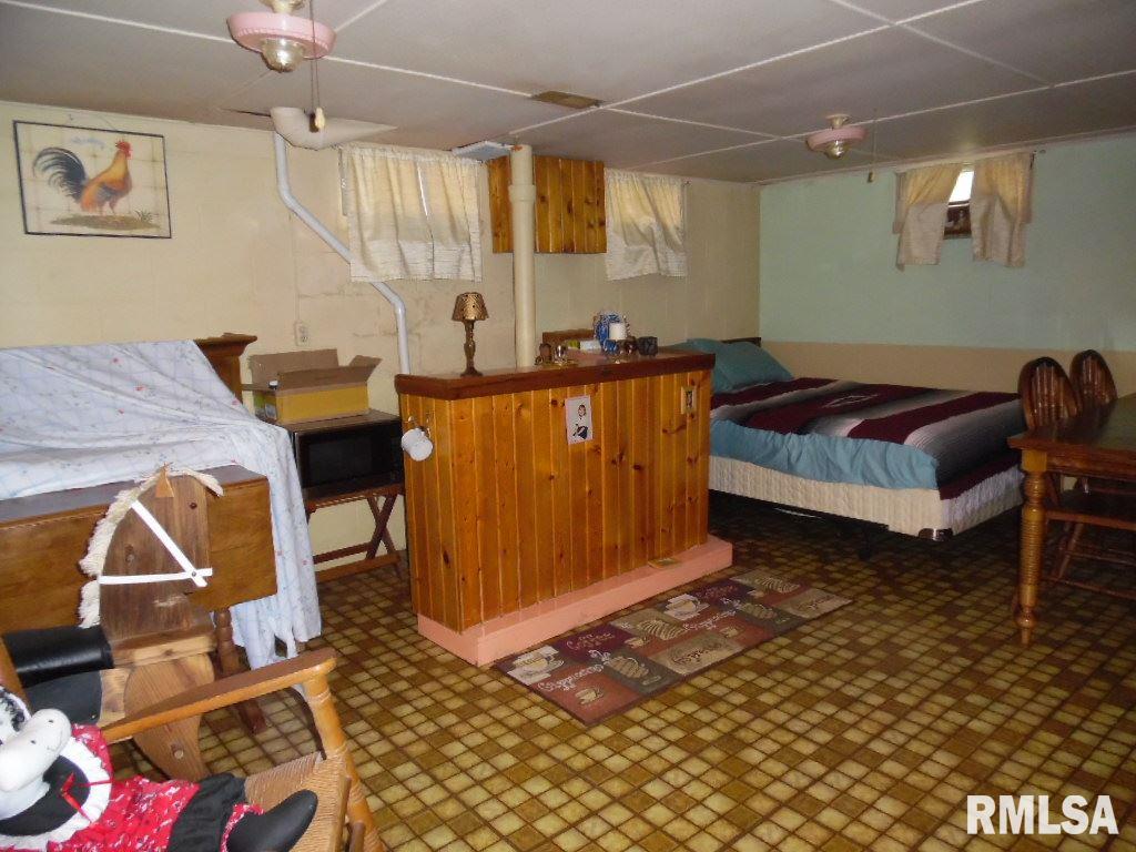 1415 North 4th Street Clinton, IA 52732 - Photo 8 of 13 Gallery Image 8