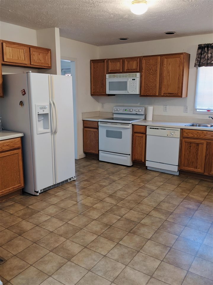 661 County Line Road Reidsville, NC 27320 - Photo 5 of 17 Photo 5