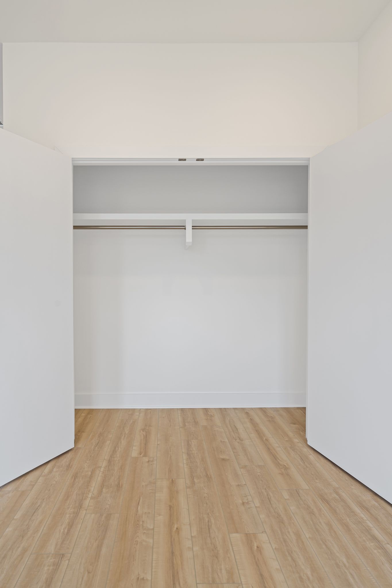 1310 Lischey Avenue, Unit 305 Nashville, TN 37207 - Photo 15 of 20 a view of an empty room