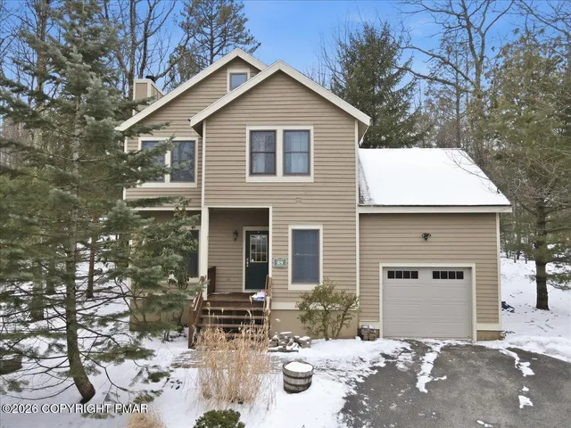 a view of a outdoor space