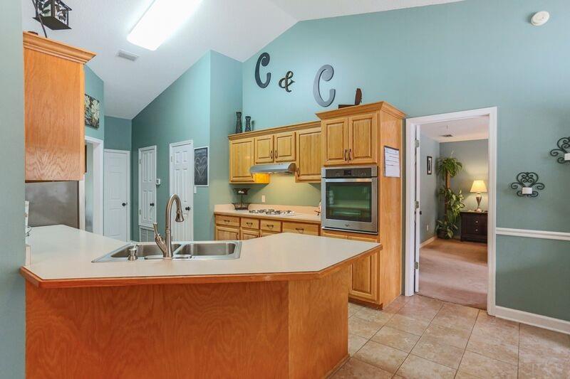 6658 Martin Road Milton, FL 32570 - Photo 11 of 45 New cabinet hardware...classy