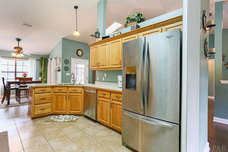 6658 Martin Road Milton, FL 32570 - Photo 13 of 45 View from the Laundry/Utility Room