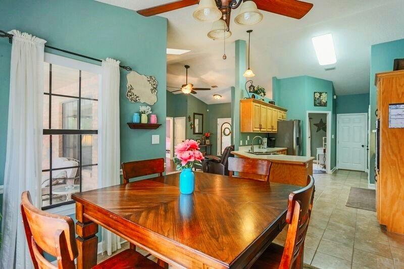 6658 Martin Road Milton, FL 32570 - Photo 9 of 45 Gallery Image 9