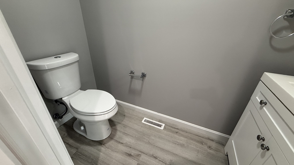 242 Eastern Avenue, Unit 242 Springfield, MA 01109 - Photo 9 of 20