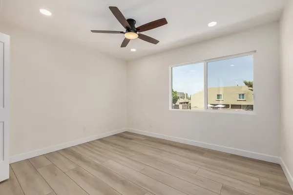 $1,800 | 222 West Brown Road, Unit 104, Mesa, AZ 85201