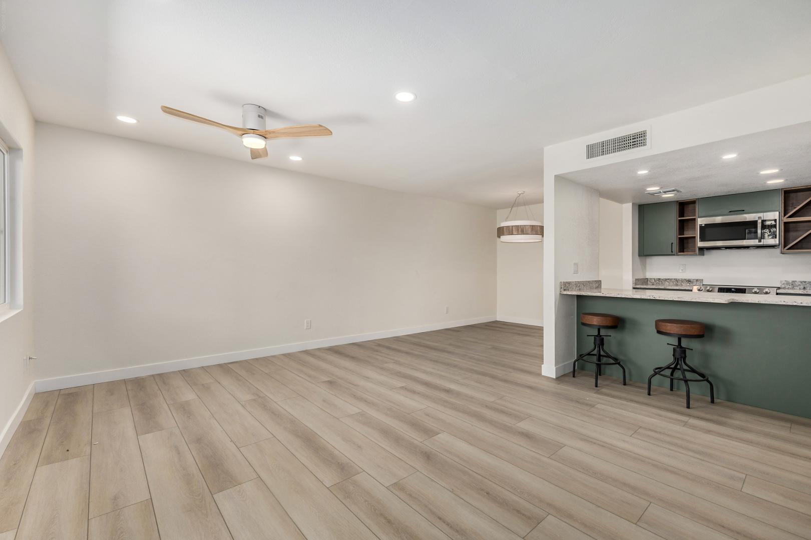 222 West Brown Road, Unit 104 Mesa, AZ 85201 - Photo 3 of 27 Photo #3