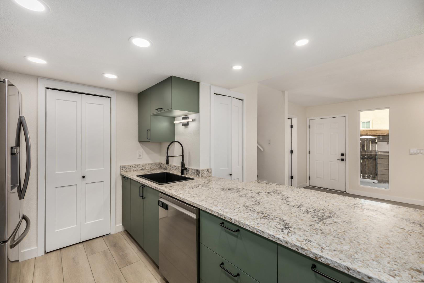 222 West Brown Road, Unit 104 Mesa, AZ 85201 - Photo 10 of 27 Photo #10