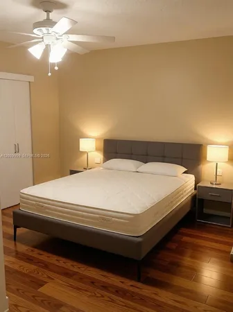 $1,800 | 2800 South University Drive, Davie, FL 33328