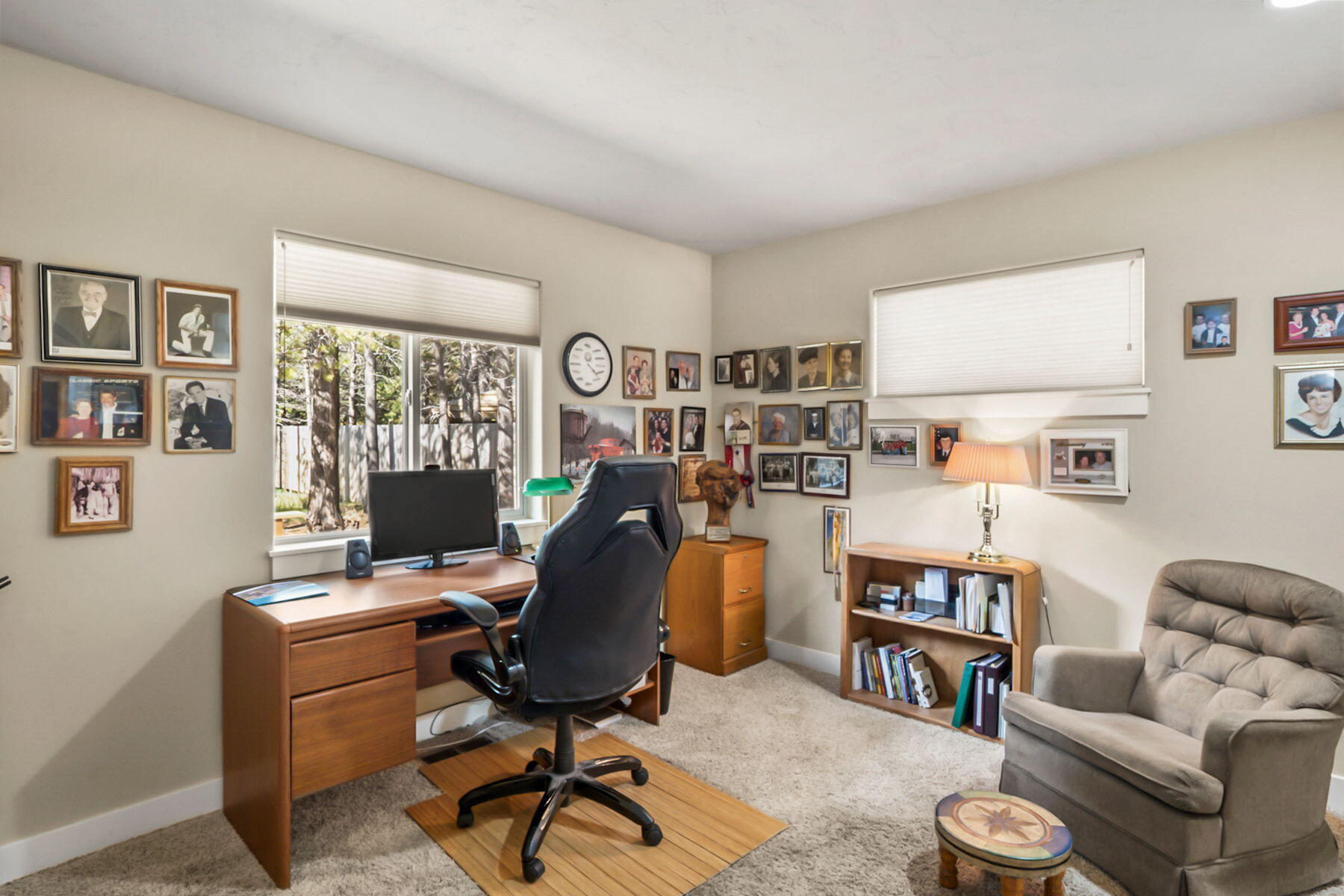 17048 Norwalk Road Bend, OR 97707 - Photo 20 of 36 a view of a workspace with furniture and a window