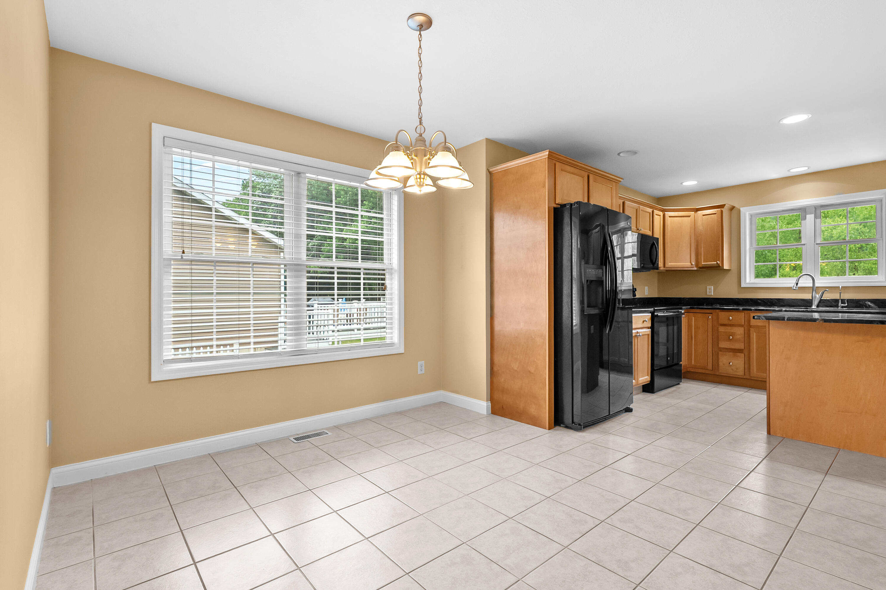 10907 Autumn View Portage, MI 49002 - Photo 13 of 49 Autumn View Ln 10907 Portage 49024-11