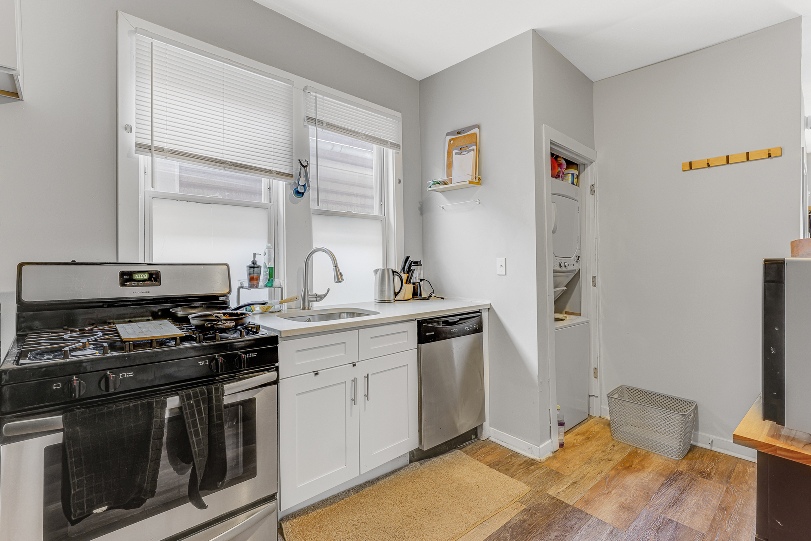 1749 West 19th Street Chicago, IL 60608 - Photo 8 of 36 Gallery Image 8