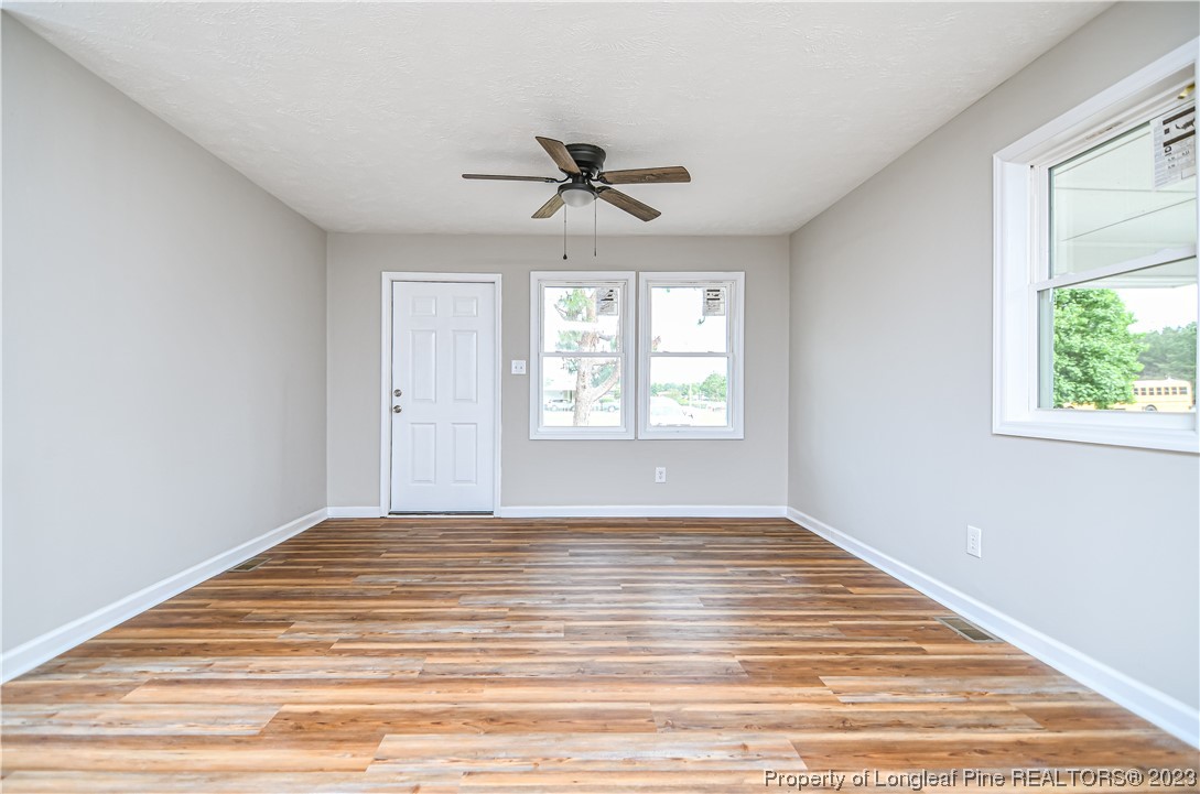 690 Ballance Farm Road St. Pauls, NC 28384 - Photo 5 of 26 Gallery Image 5