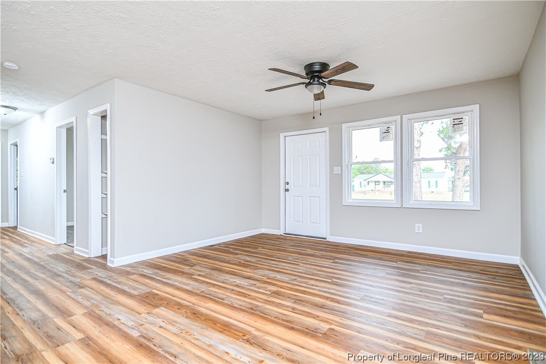 690 Ballance Farm Road St. Pauls, NC 28384 - Photo 7 of 26 Gallery Image 7