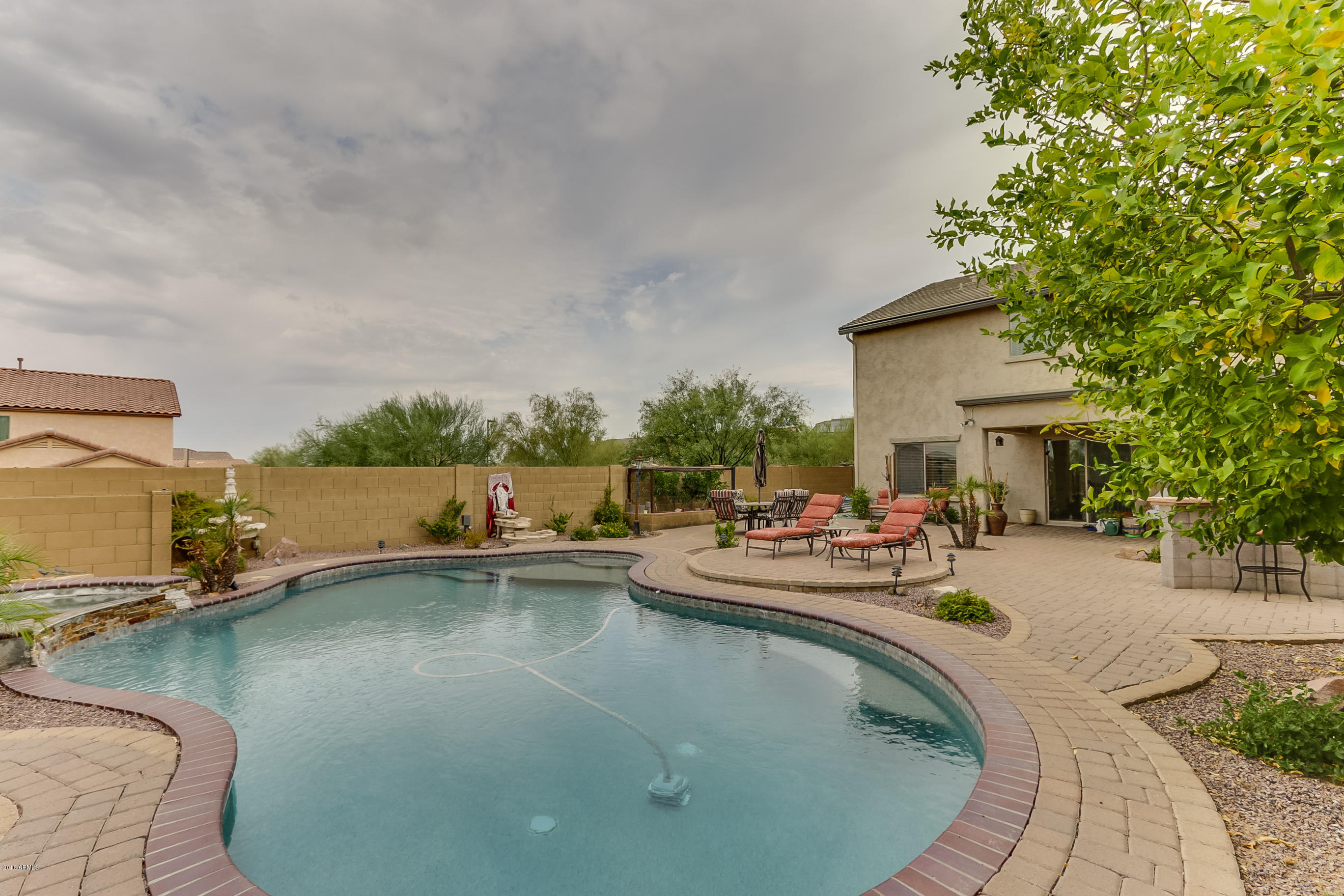 1827 West Black Hill Road Phoenix, AZ 85085 - Photo 53 of 71 Black Hill - 058