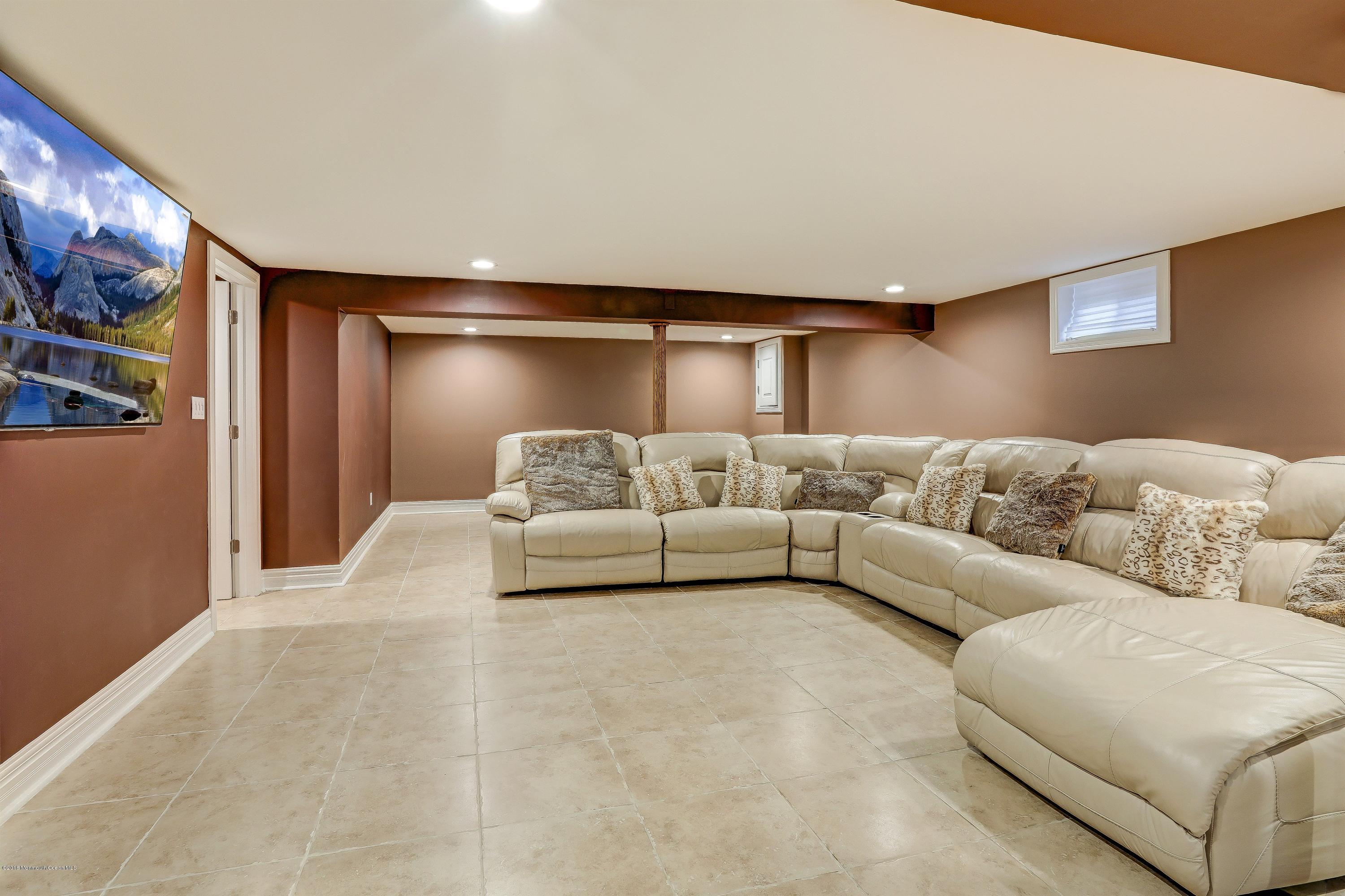 471 Union Hill Road Englishtown, NJ 07726 - Photo 23 of 27 021_Lower Level