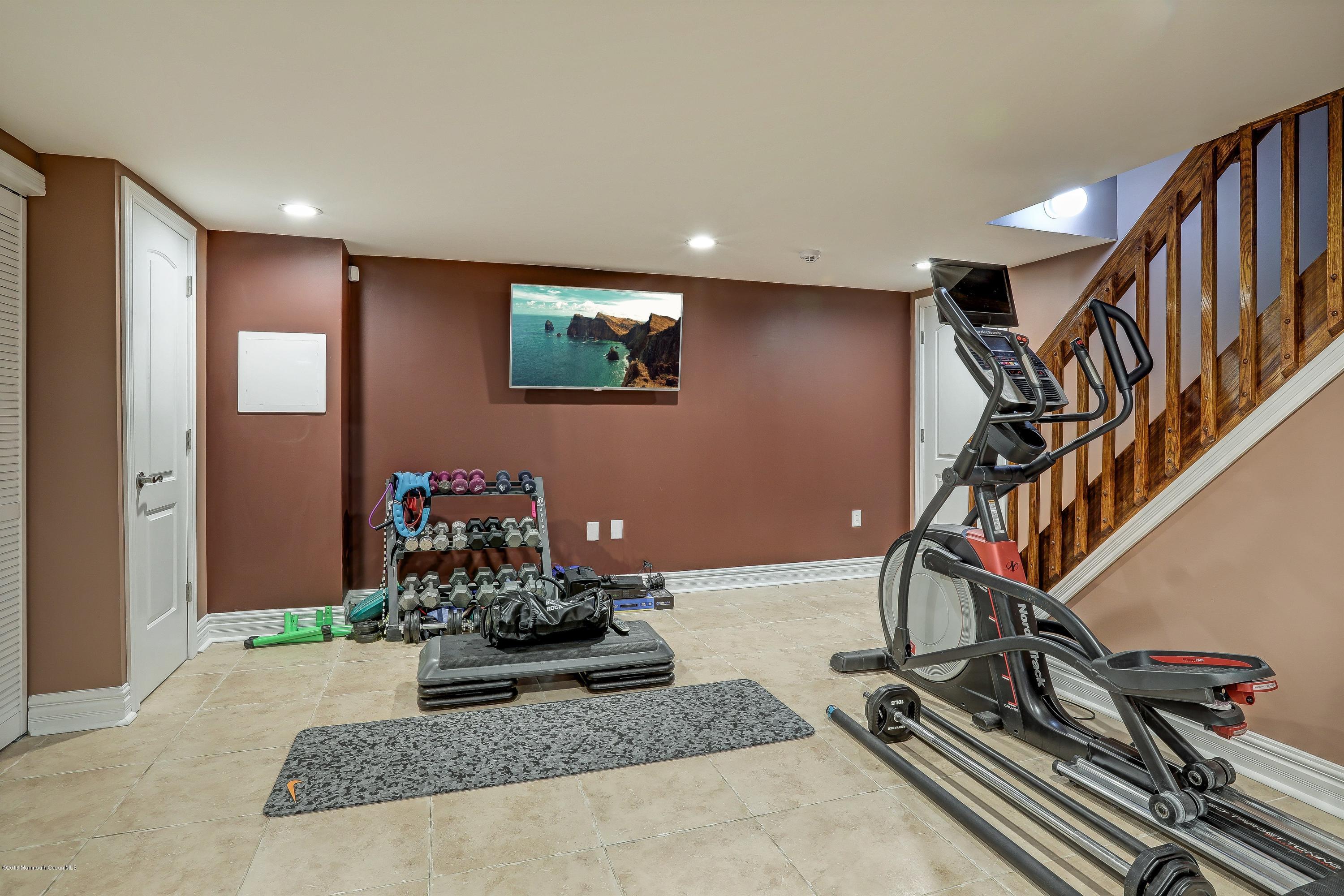 471 Union Hill Road Englishtown, NJ 07726 - Photo 24 of 27 022_Lower Level