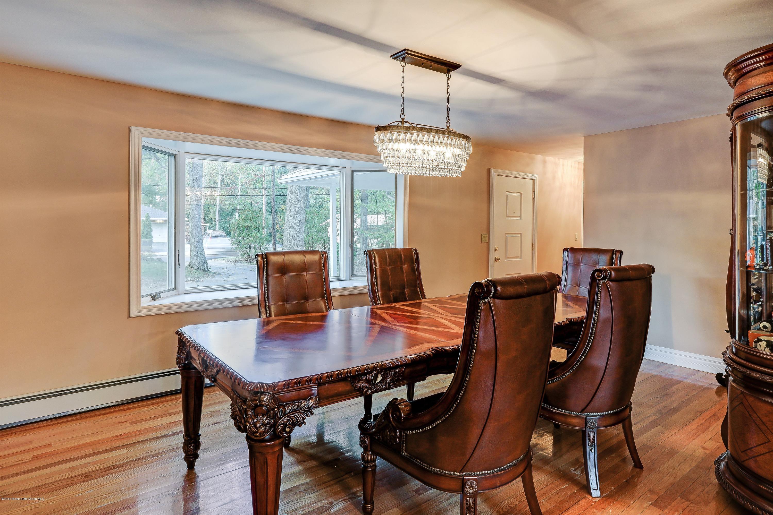 471 Union Hill Road Englishtown, NJ 07726 - Photo 10 of 27 011_Dining