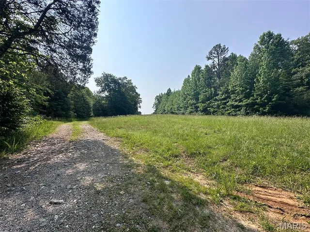 $499,000 | 72 War Bluff Drive, Golconda, IL 62938