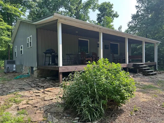 $499,000 | 72 War Bluff Drive, Golconda, IL 62938