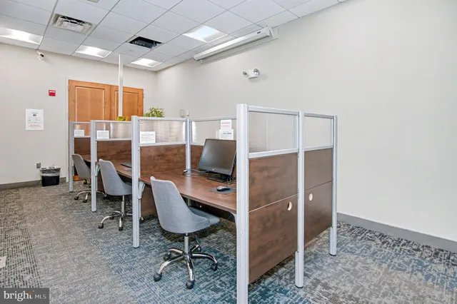 $424,000 | 2689 Sheffield Hill Way, Woodbridge, VA 22191