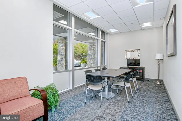 $424,000 | 2689 Sheffield Hill Way, Woodbridge, VA 22191