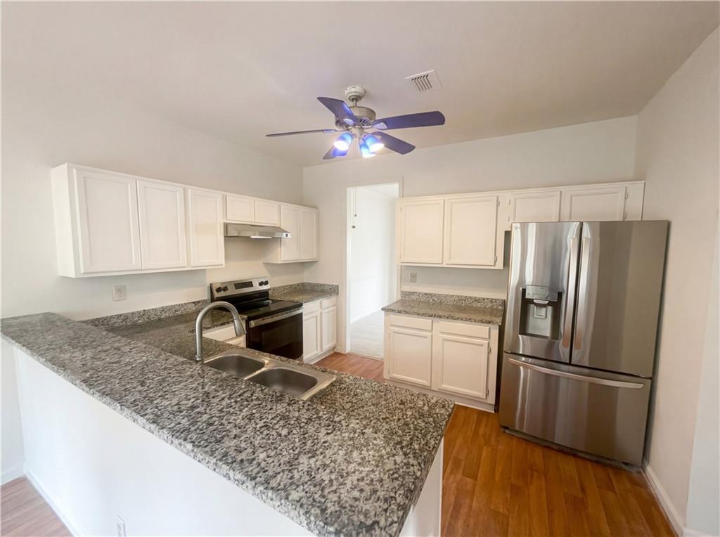 686 Watson Reef Stone Mountain, GA 30087 - Photo 11 of 27