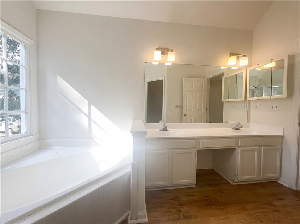 686 Watson Reef Stone Mountain, GA 30087 - Photo 19 of 27