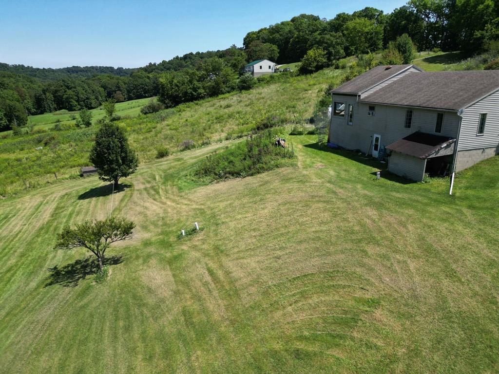 141 Upper Service Road Hookstown, PA 15050 - Photo 25 of 27 Gallery Image 25