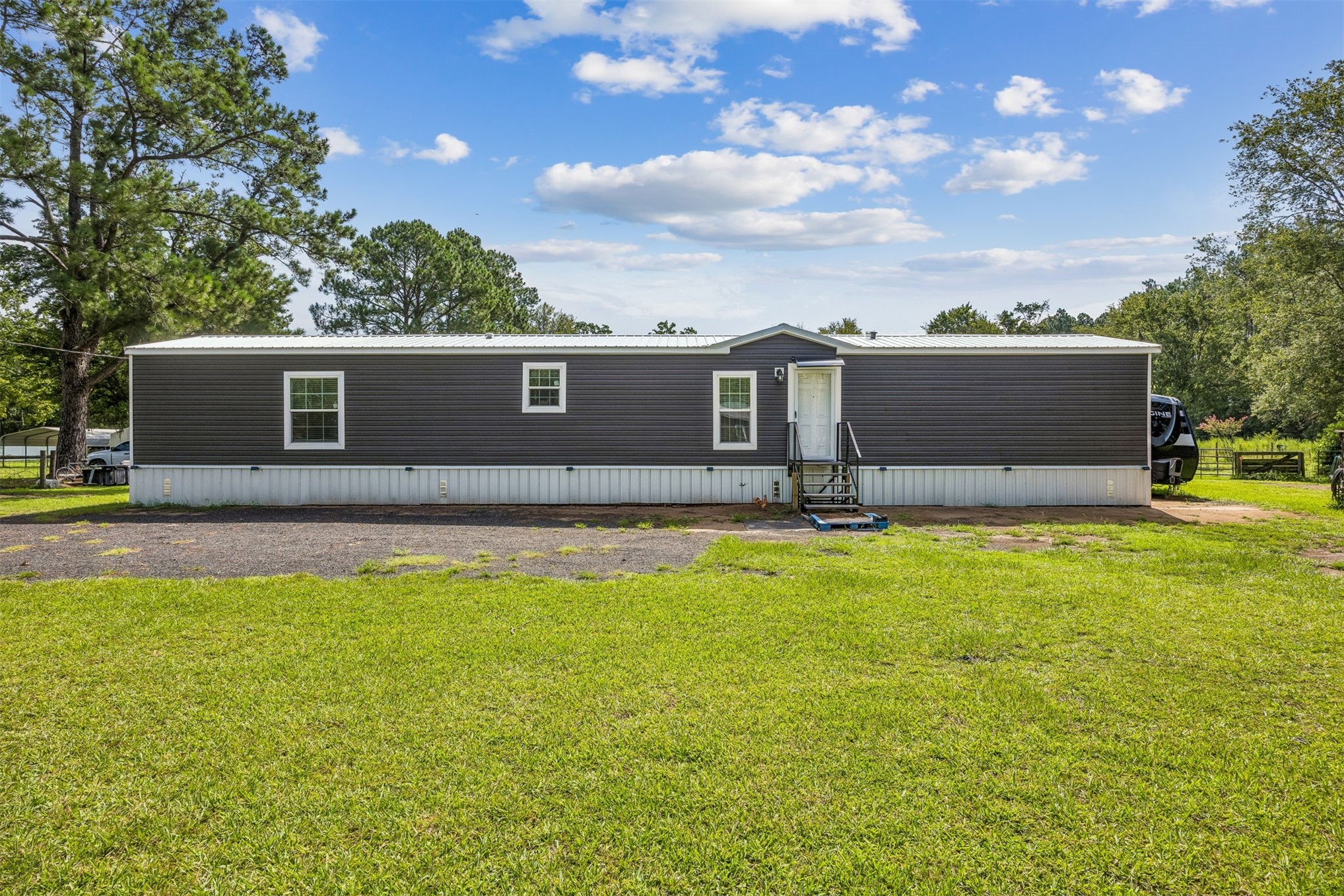 36654 Patsy Lane Callahan, FL 32011 - Photo 3 of 31 Gallery Image 3