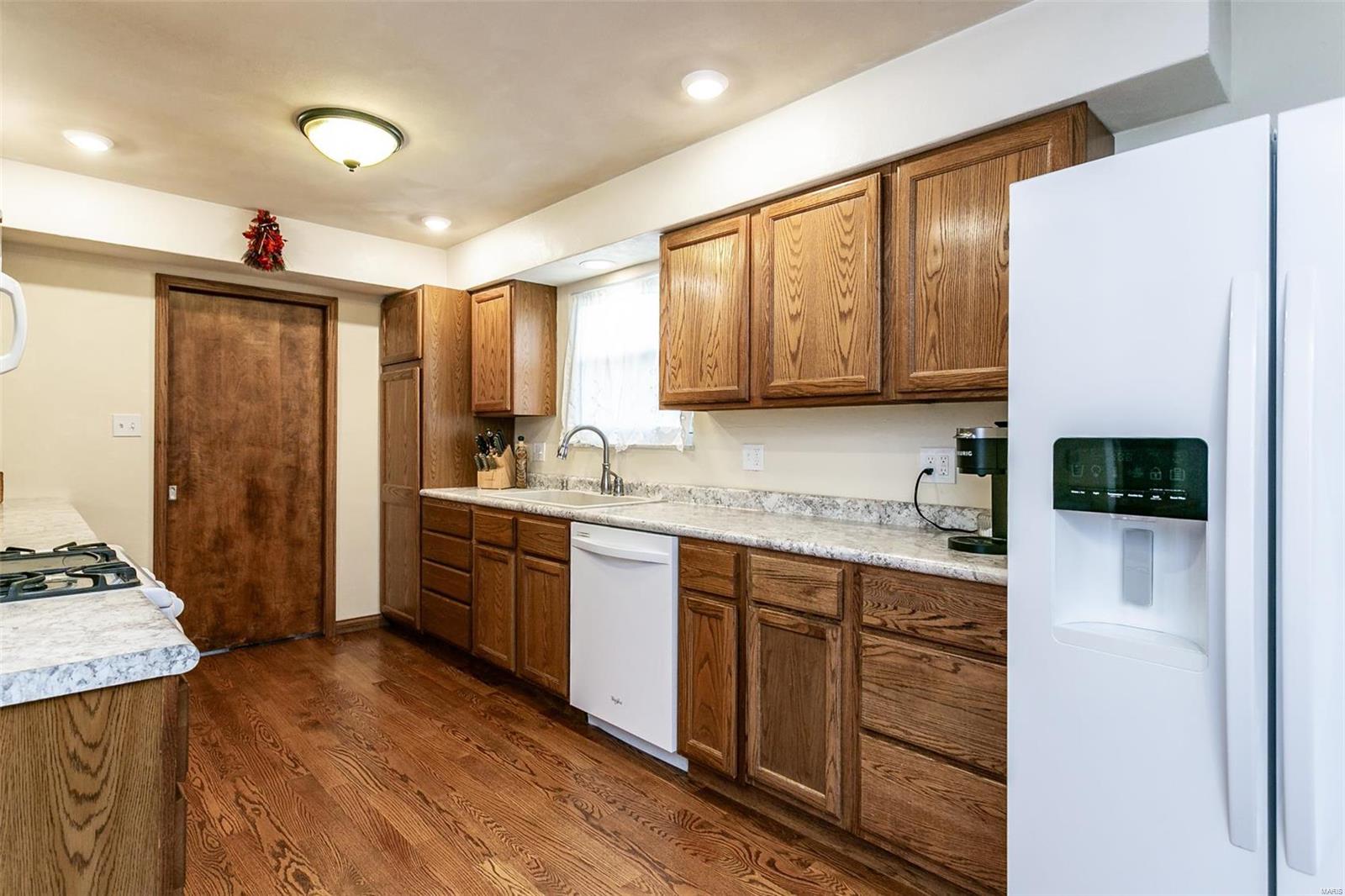 1301 Waverly Road Collinsville, IL 62234 - Photo 13 of 28 Gallery Image 13