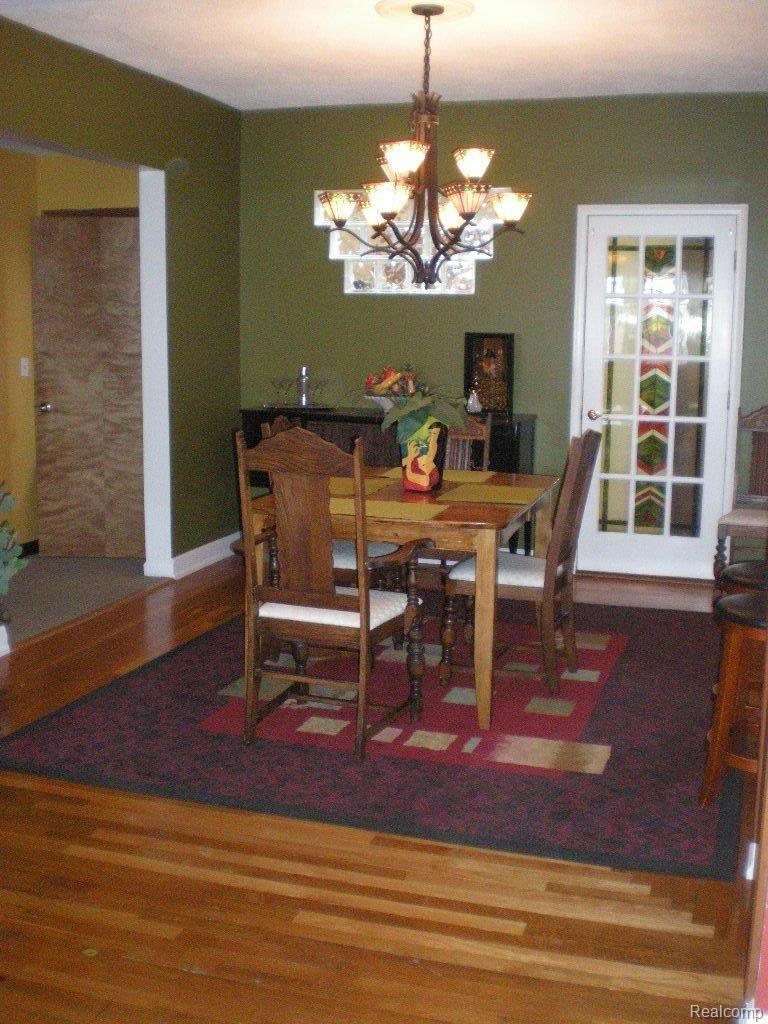 1935 Stanford Road Berkley, MI 48072 - Photo 5 of 18 Dining Room